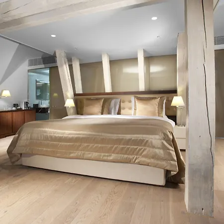 Kings Court ホテル