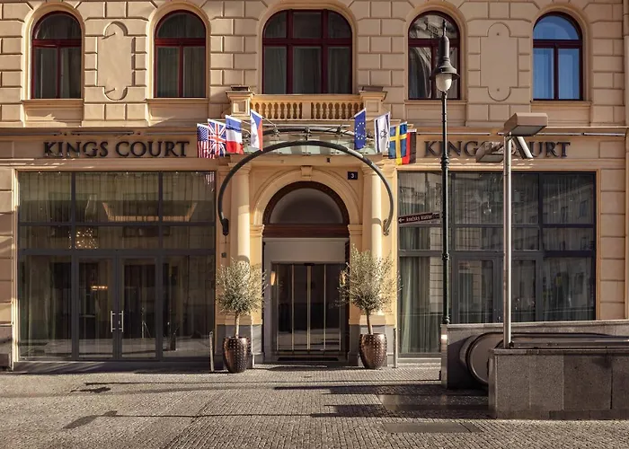 Kings Court 酒店