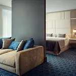 Hotel Kings Court 5*