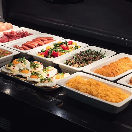 Otel Kings Court Prag