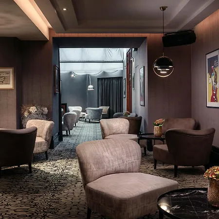 Kings Court 5*