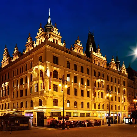 Hotel Kings Court 5*