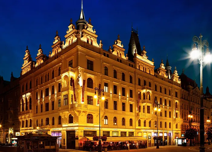 Otel Kings Court 5*